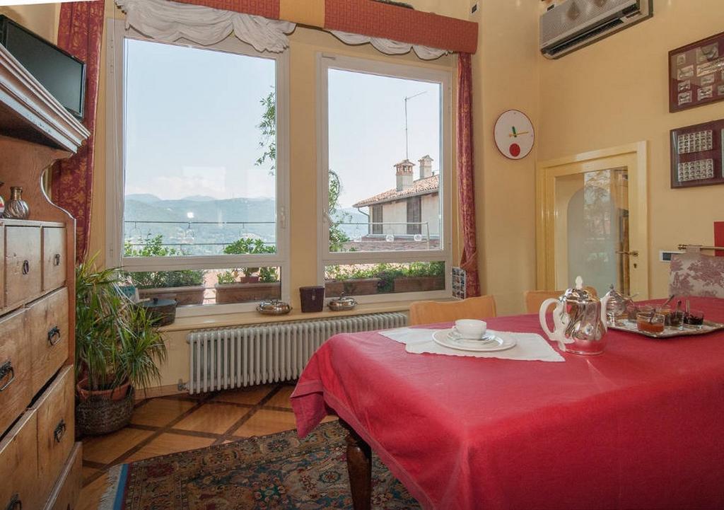 B&B La Torretta Di Via Tassis Бергамо Экстерьер фото