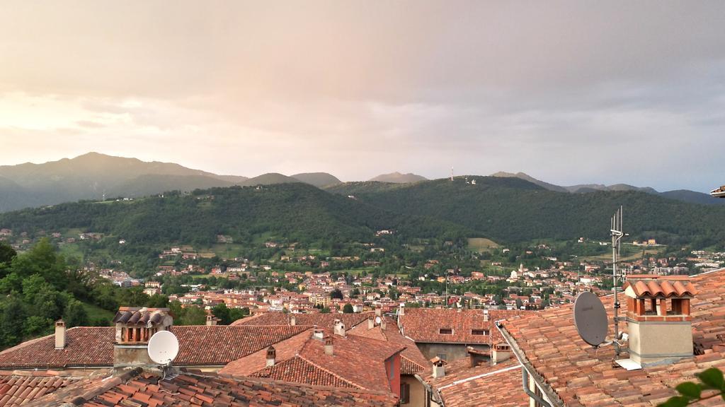 B&B La Torretta Di Via Tassis Бергамо Экстерьер фото